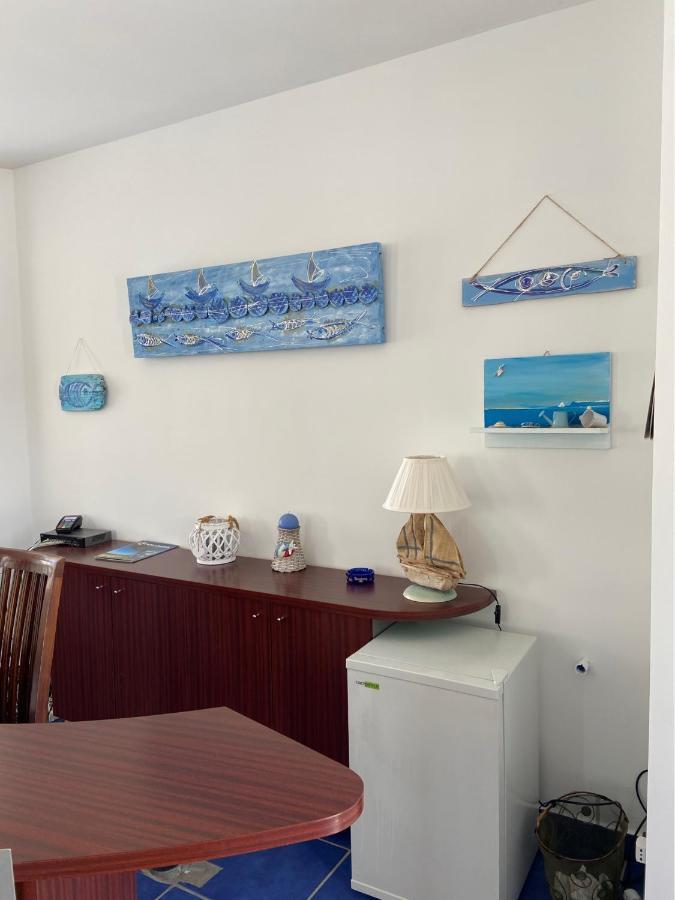 スペルロンガResidenza Le Spiaggeアパートメント エクステリア 写真
