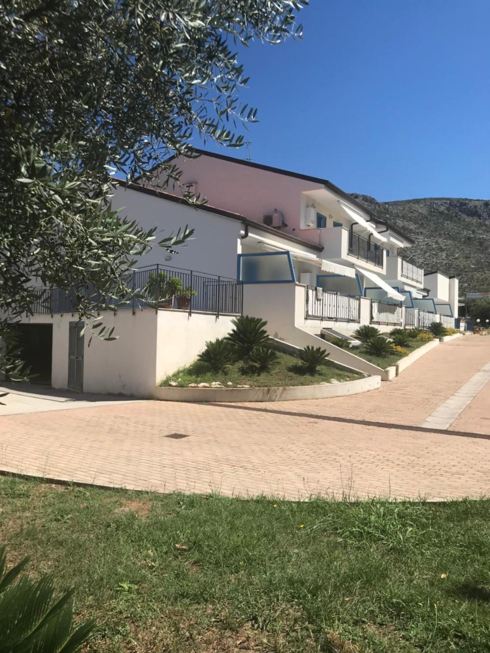 スペルロンガResidenza Le Spiaggeアパートメント エクステリア 写真